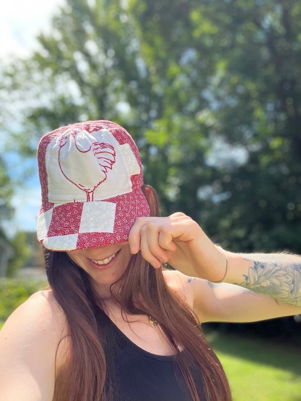 Vintage Redwork Embroidered Rooster Quilt & Irish Linen Baseball Hat 2